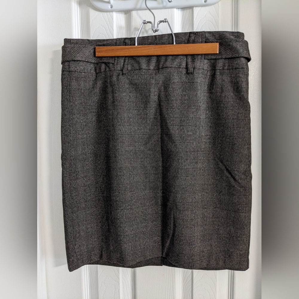 Brown pencil skirt